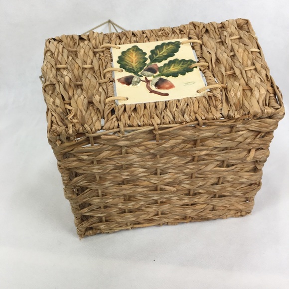 Large Woven Basket Acorn Leaf Tile Insert - Picture 4 of 4